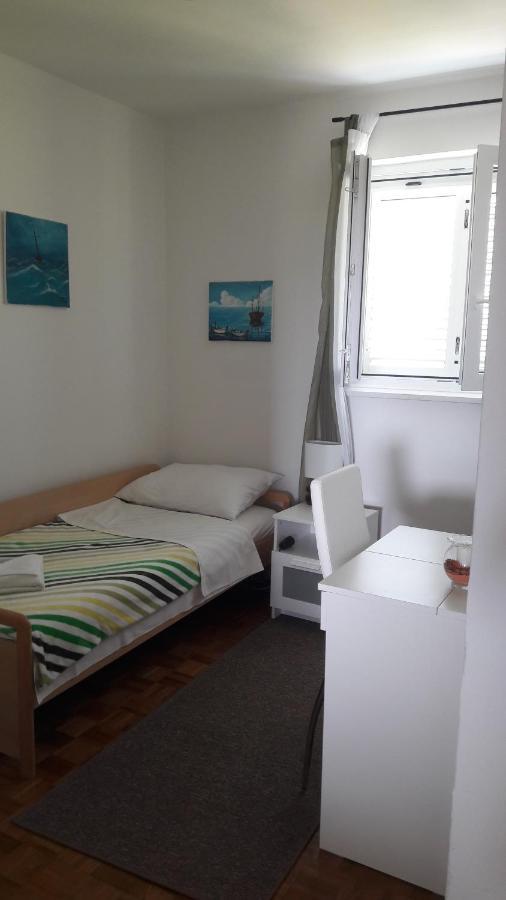 Apartman-Maja-Krk كرك المظهر الخارجي الصورة